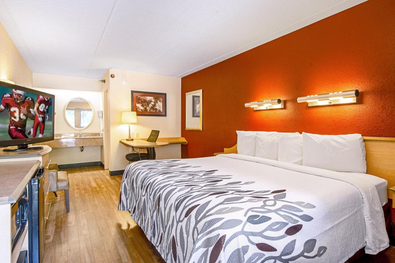 Red Roof Inn Charleston West - Hurricane, Wv Teays Valley Ngoại thất bức ảnh