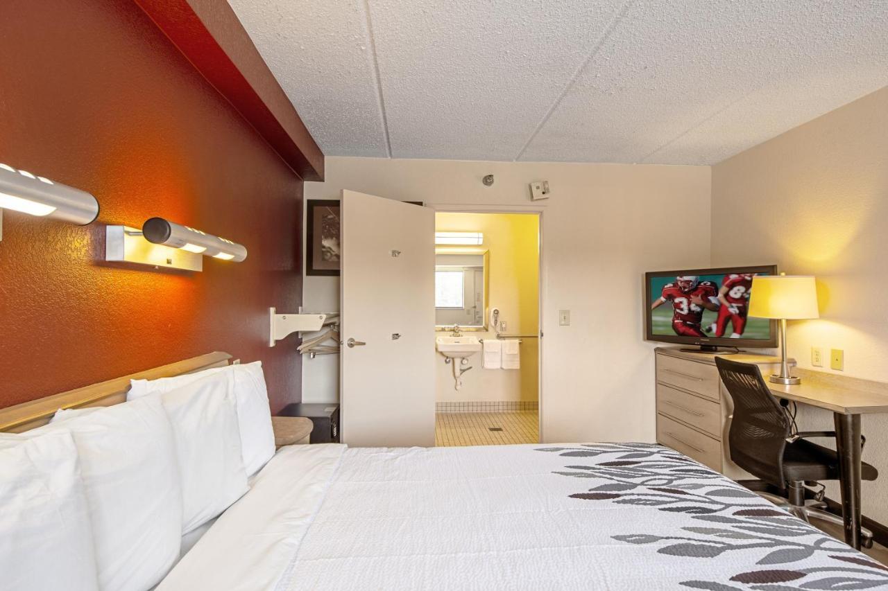 Red Roof Inn Charleston West - Hurricane, Wv Teays Valley Ngoại thất bức ảnh